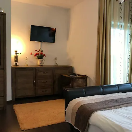 Calea Poienii Penthouse Apartament *